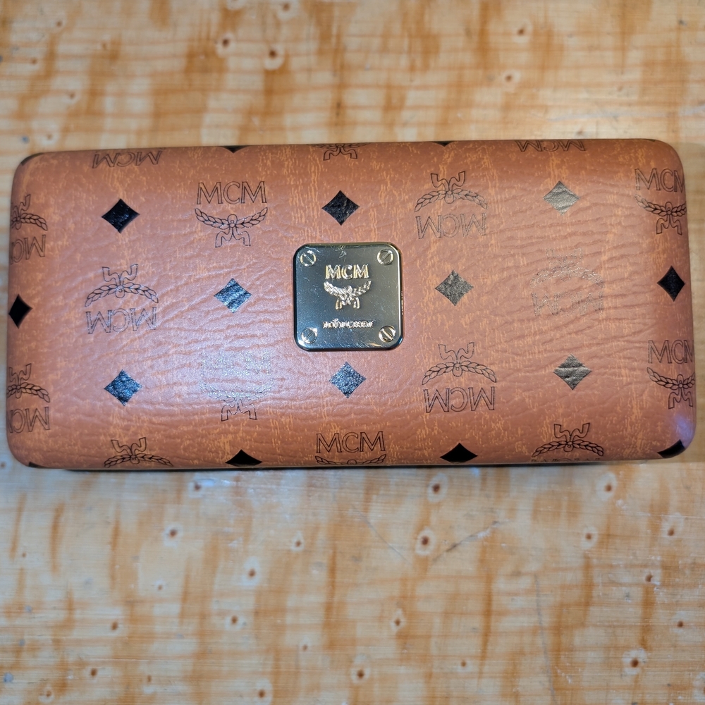 NWT Authentic MCM Bordeaux Rectangular Ladies Dar… - image 3